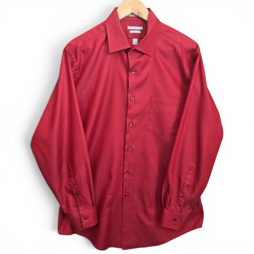 Van Heusen Dress Shirt Mens 16.5 32/33 Red Pique Fitted Button Wrinkle‎ Free